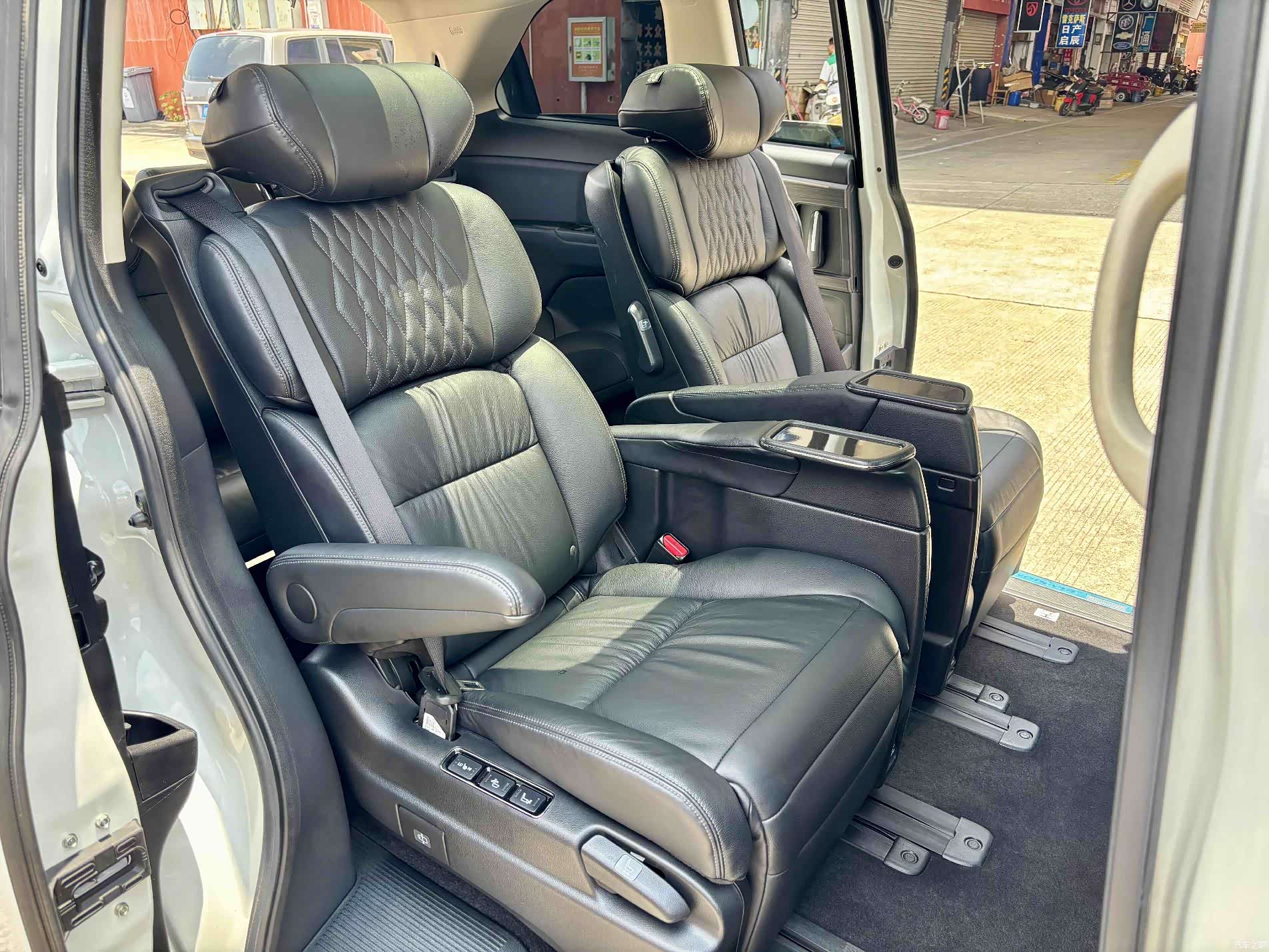 Honda Elysion, 2023 12