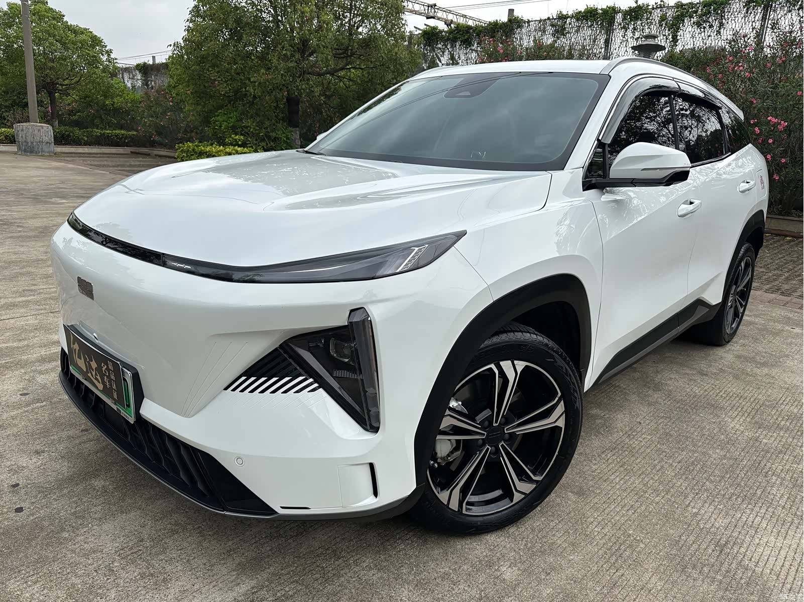 Geely Galaxy L7, 2024 1