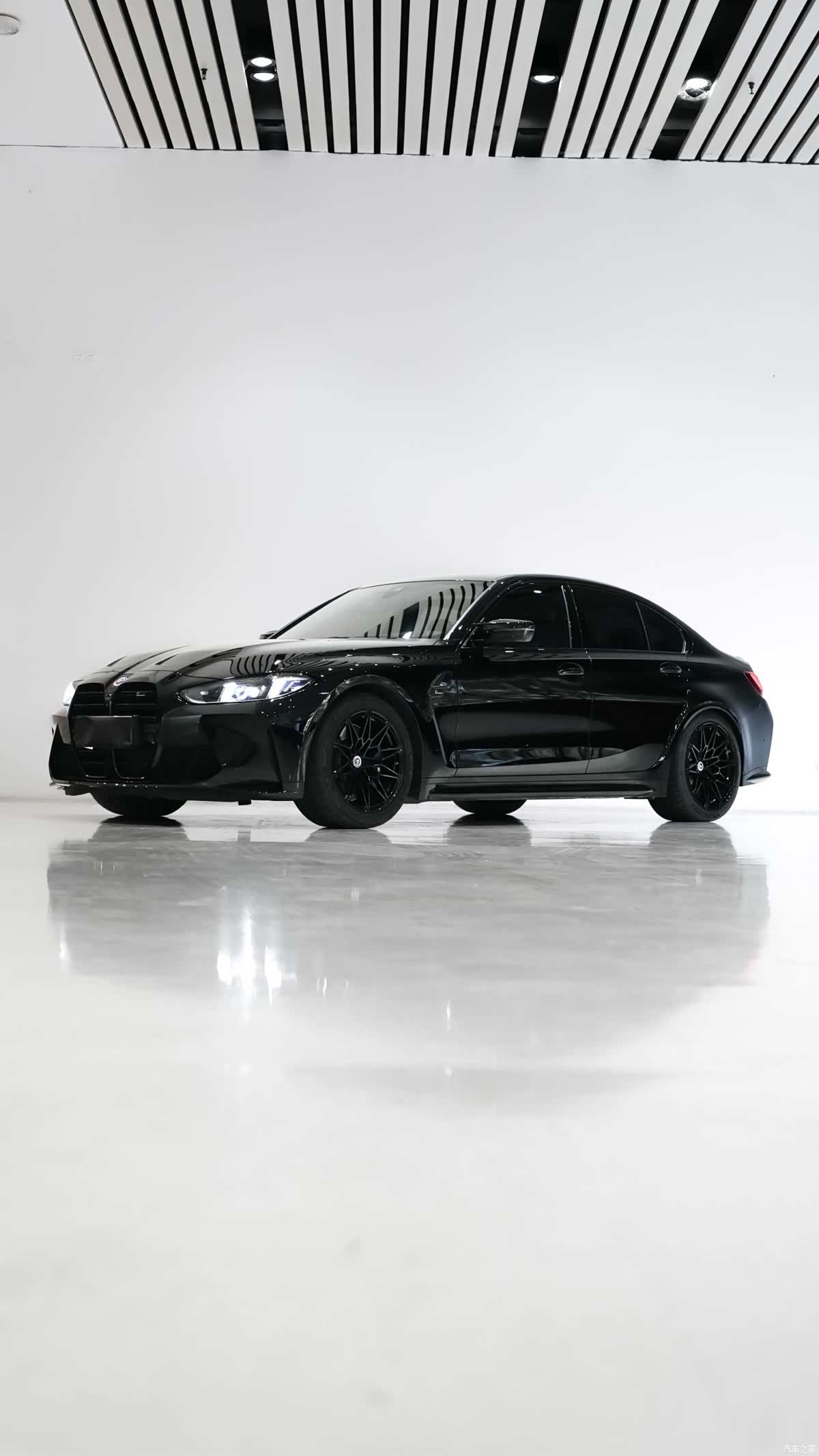 BMW M3, 2023 1