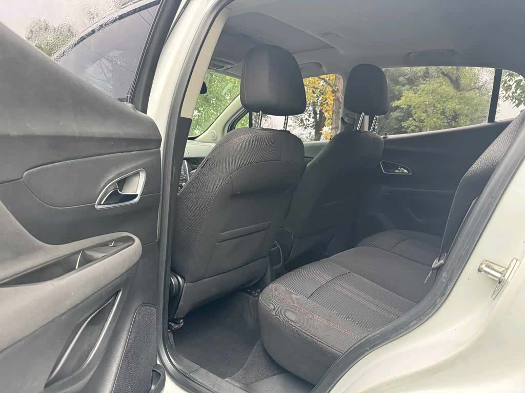 Buick Encore, 2015 7