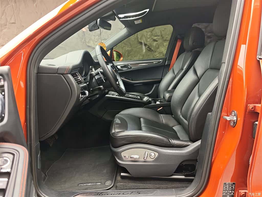 Porsche Macan, 2023 8