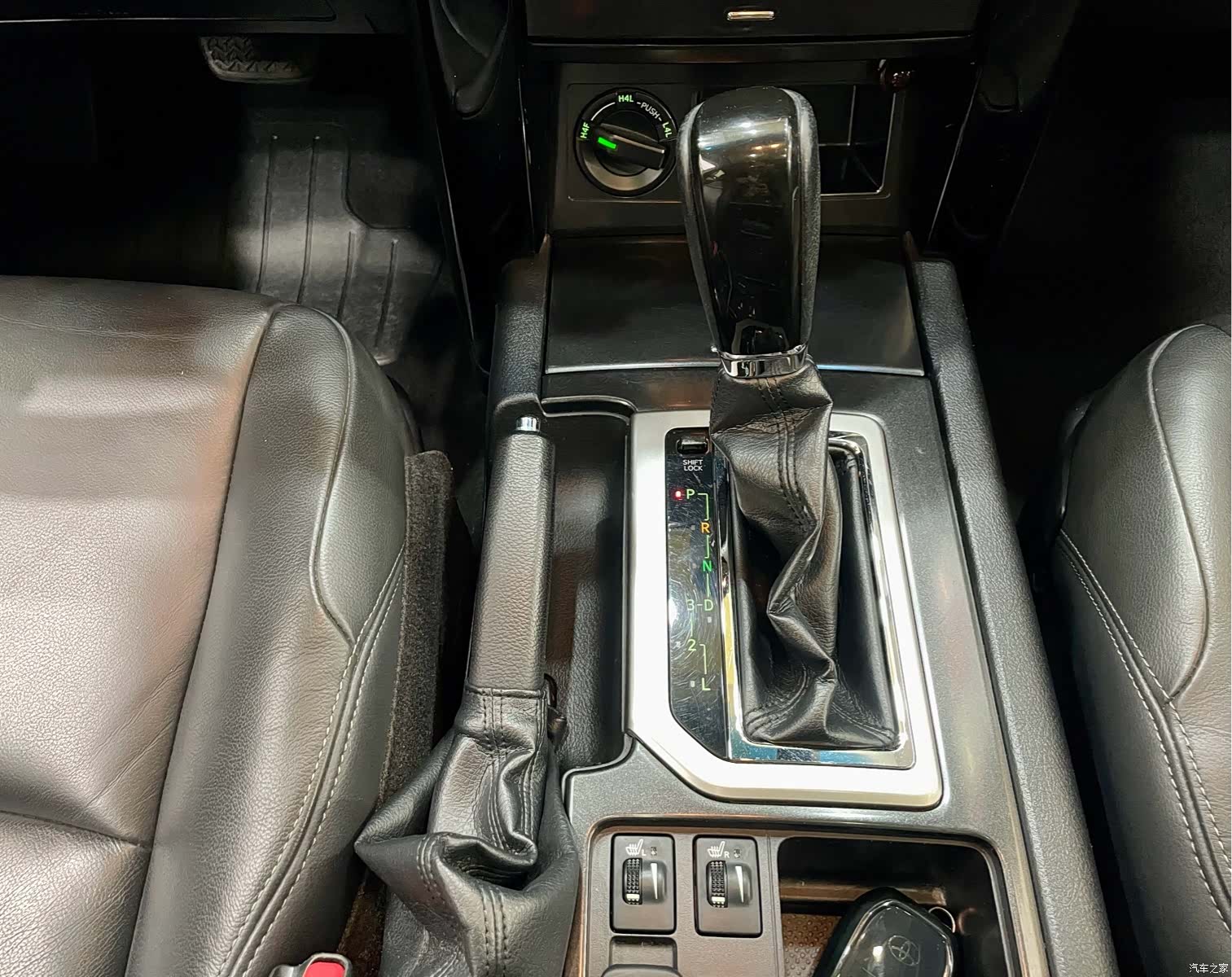 Toyota Prado, 2015 15