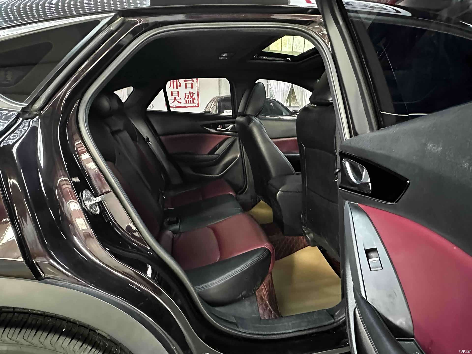 Mazda CX-4, 2022 15