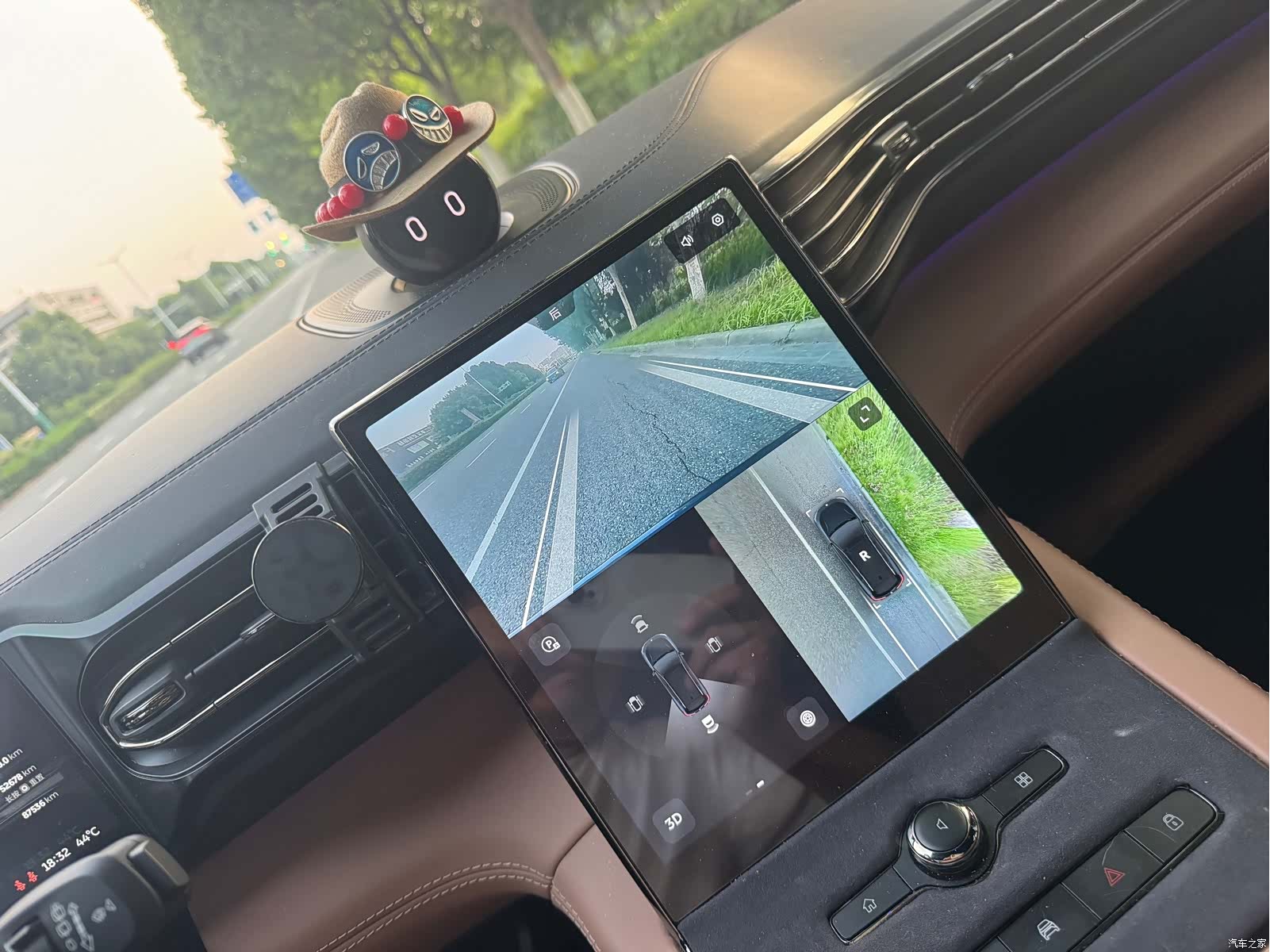 NIO ES8, 2022 9