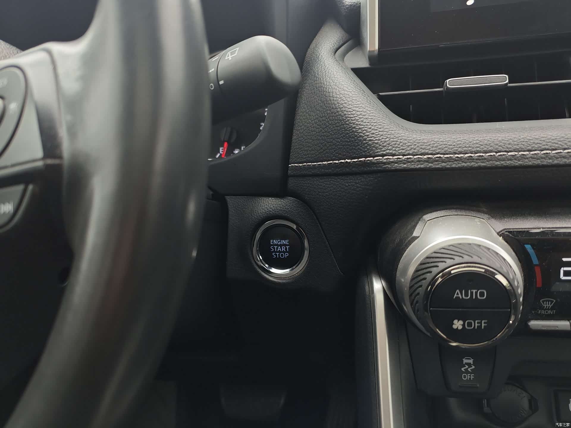 Toyota Wildlander, 2022 15