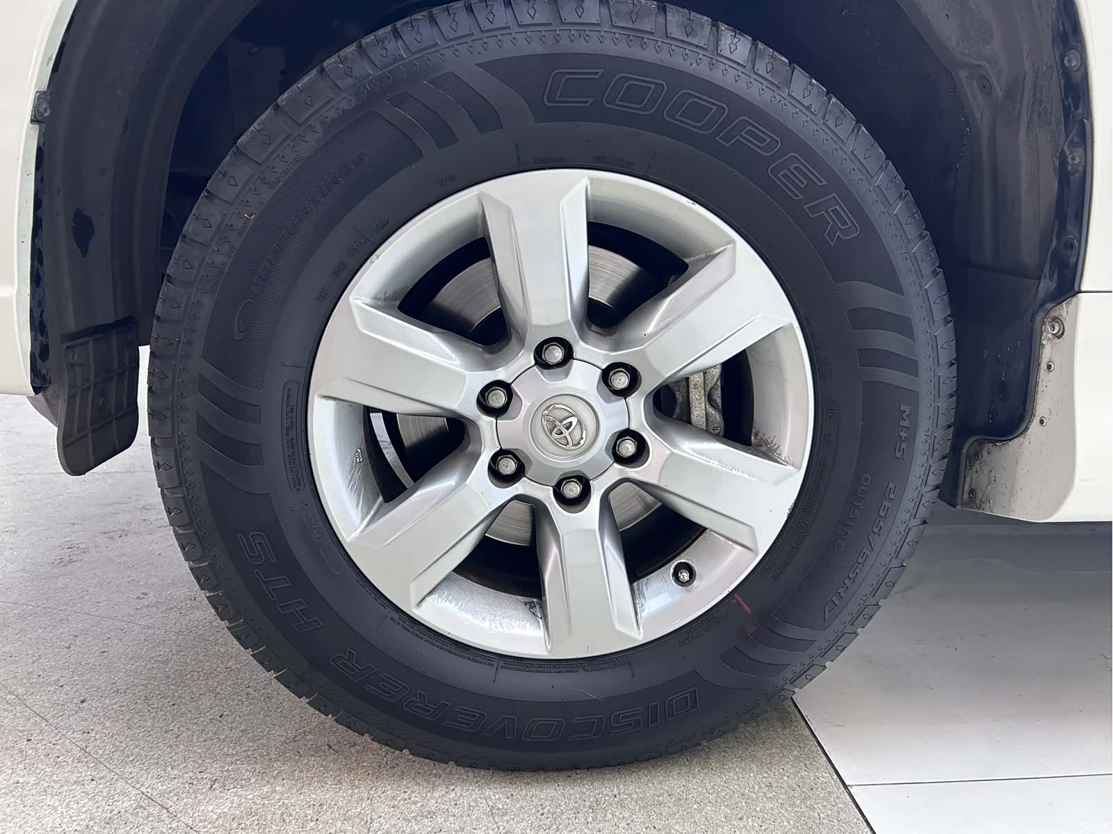 Toyota Prado, 2015 30