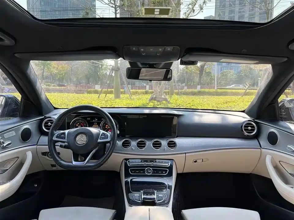 Mercedes-Benz E-class Mercedes-Benz E-class