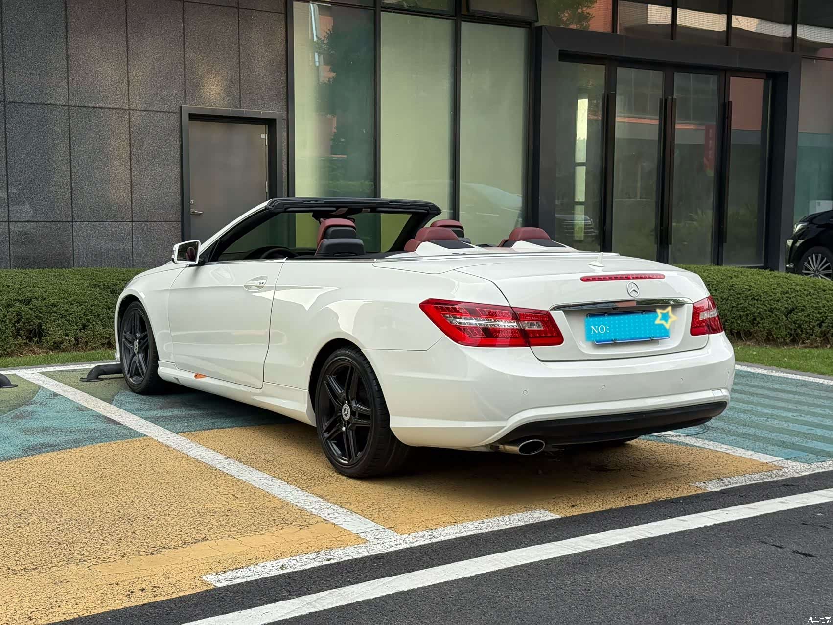 Mercedes-Benz E-Class, 2012 9