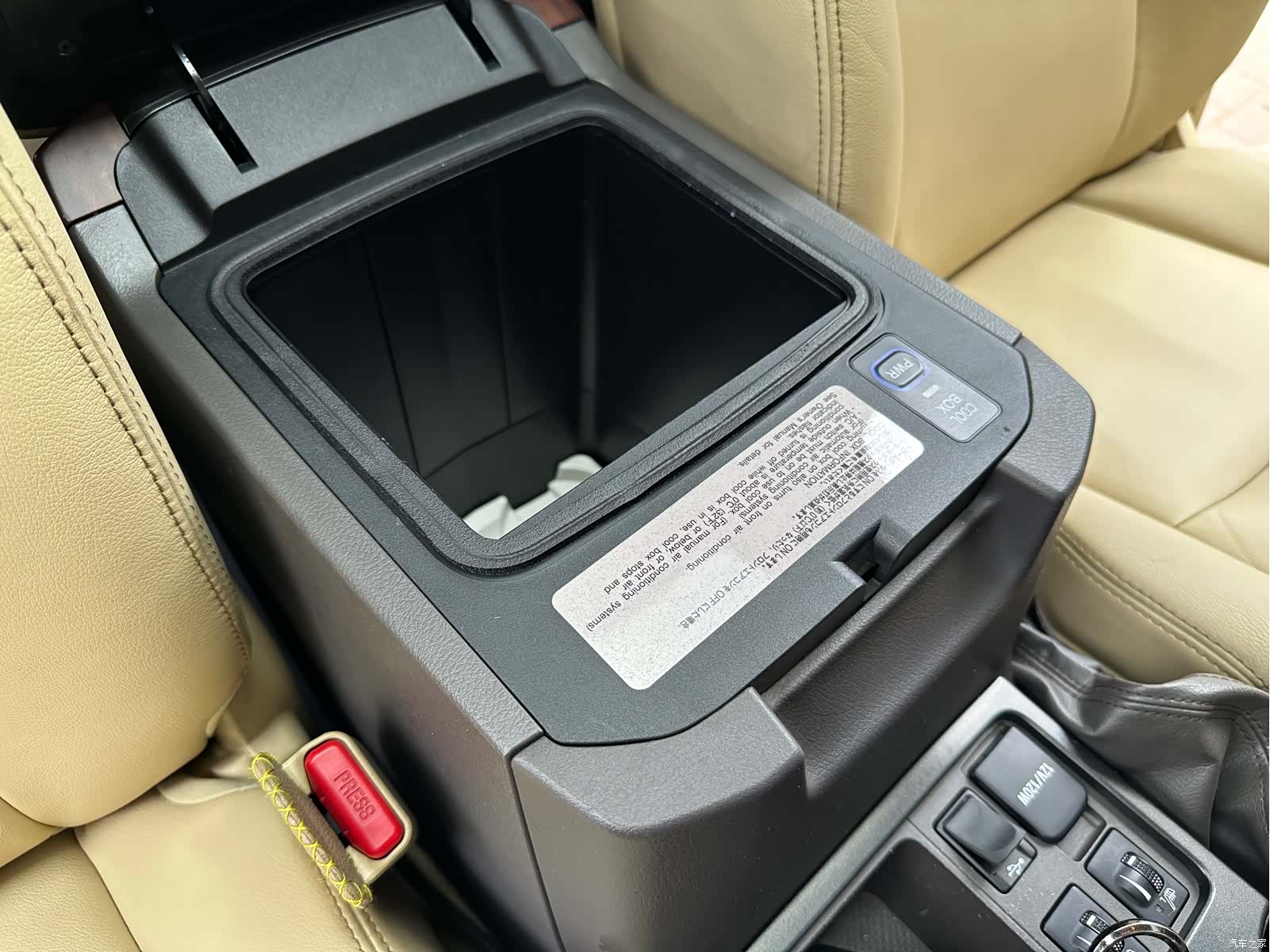 Toyota Prado, 2015 18