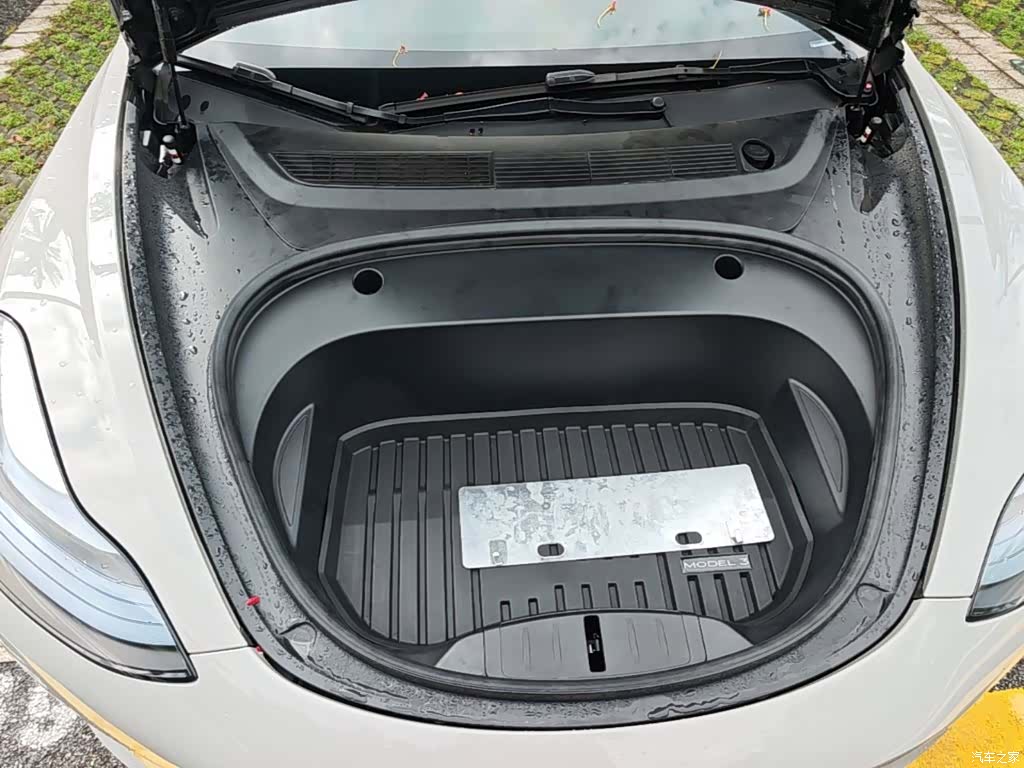 Tesla Model 3, 2023 20