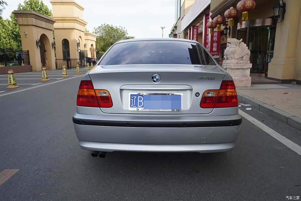 BMW 3 Series, 2005 10