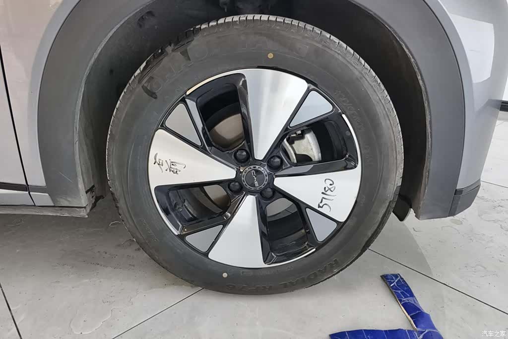 BYD Dolphin, 2023 6