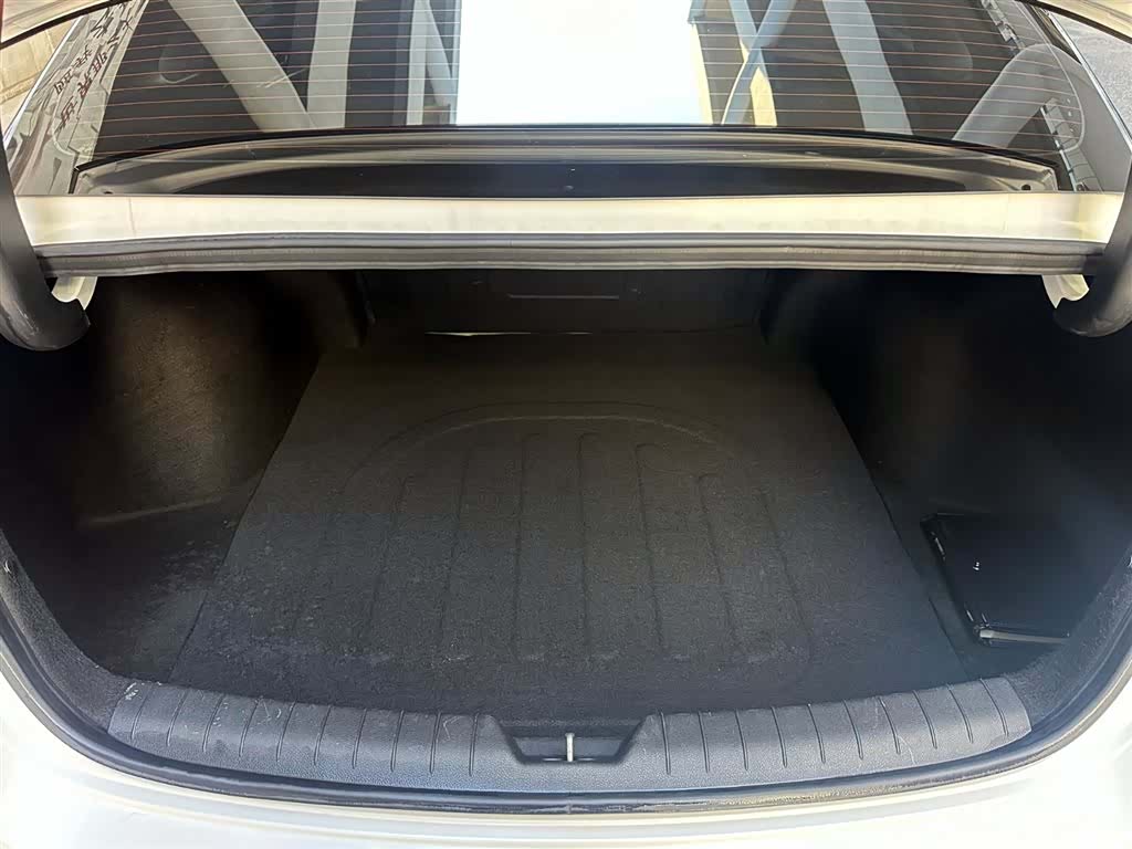 Kia K5, 2024 8
