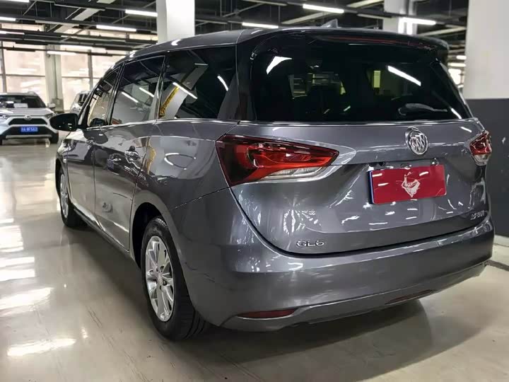 Buick GL6 2018 18T 6 seats Люкс