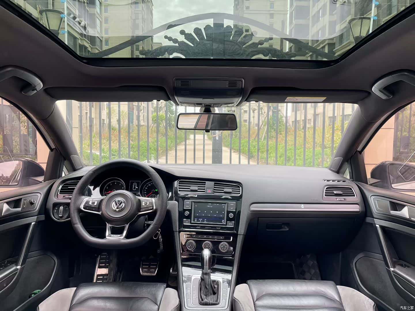 Volkswagen Golf, 2016 все фото