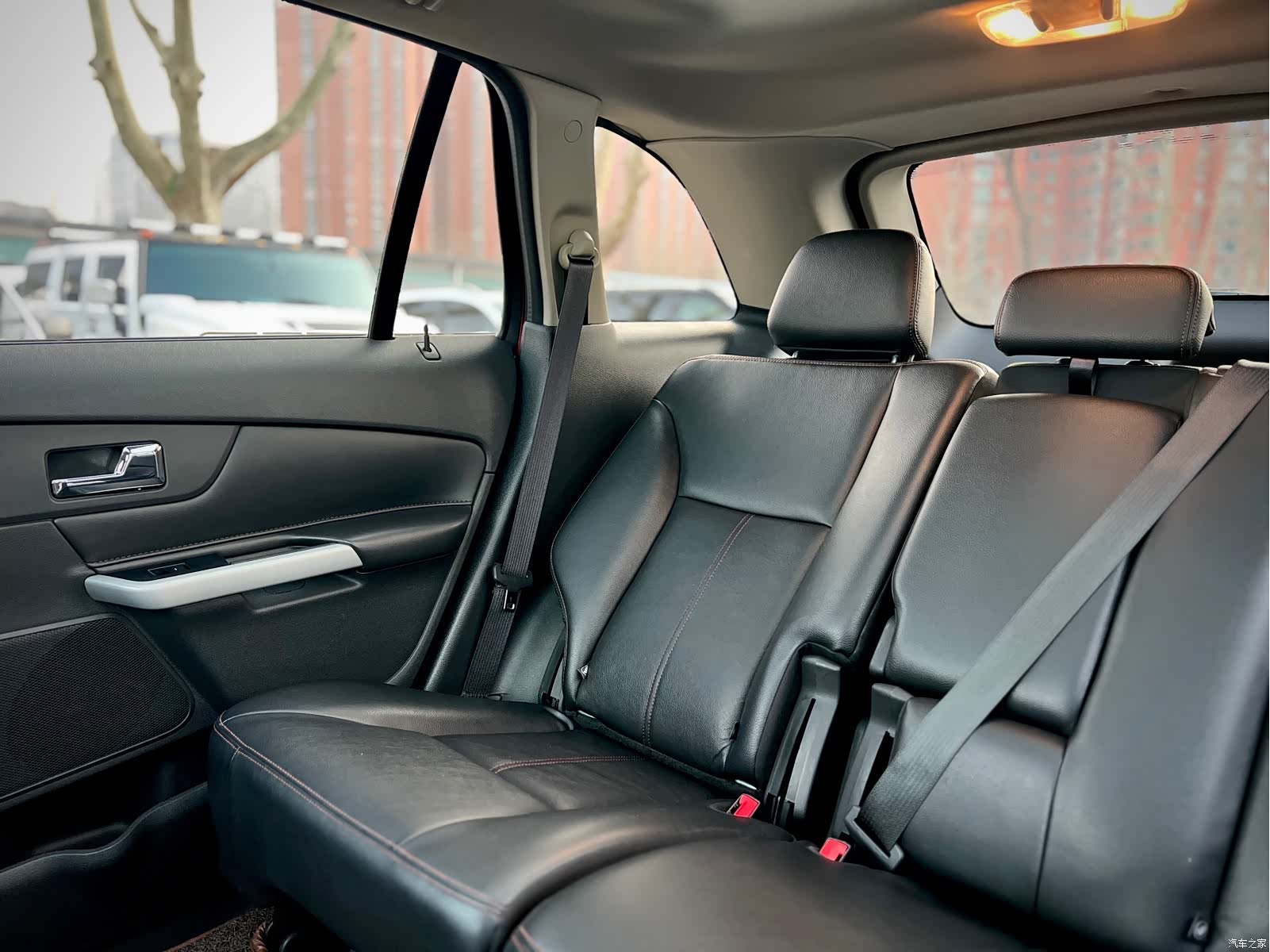 Ford Edge, 2015 29