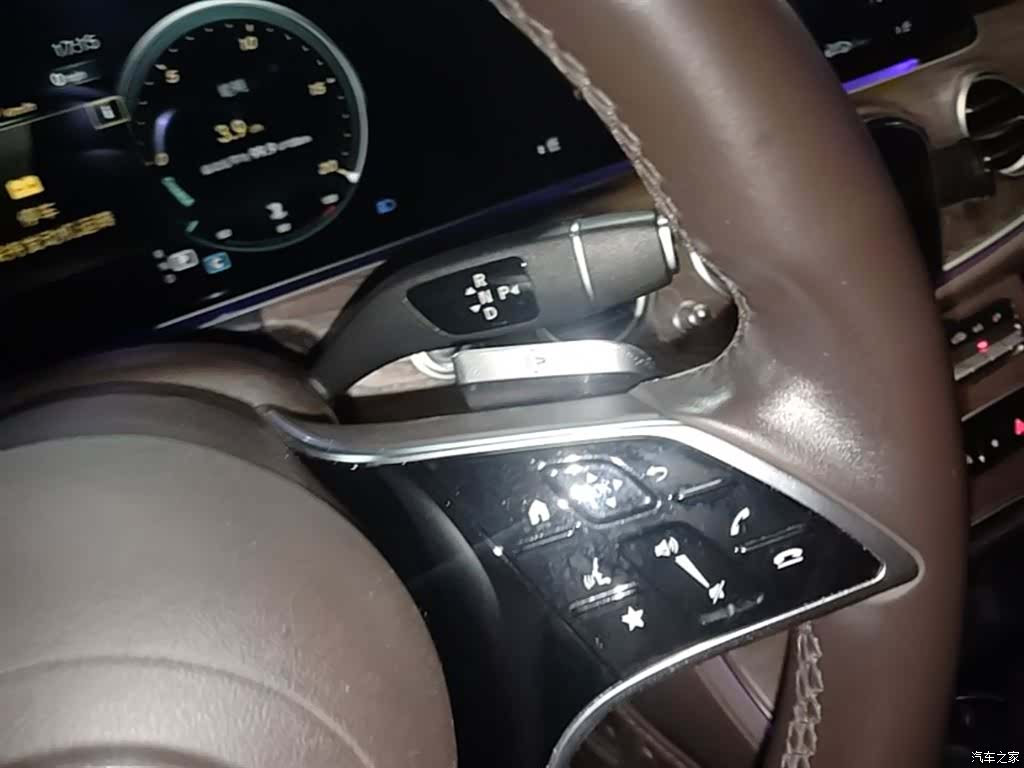 Mercedes-Benz E-Class, 2021 14