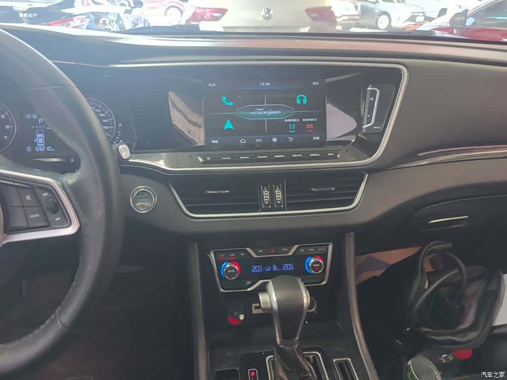 Zotye T600, 2018 13