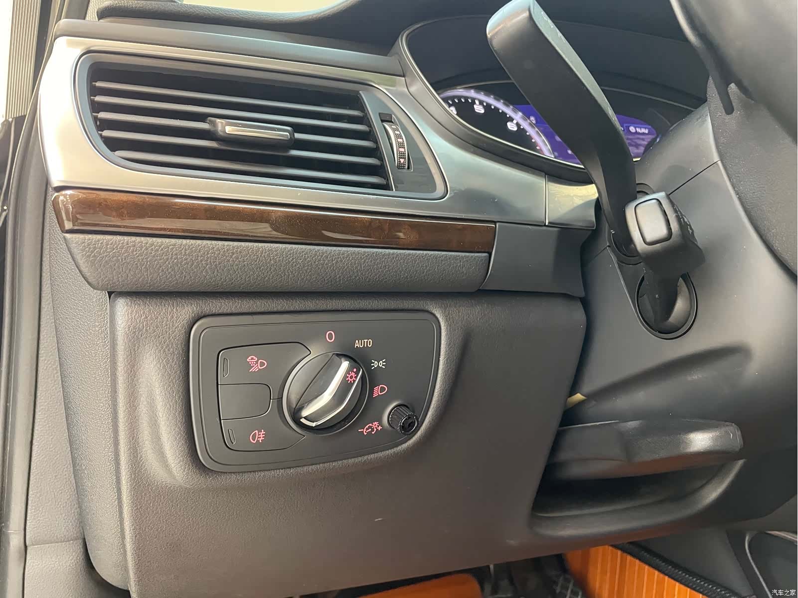 Audi A6L, 2017 32
