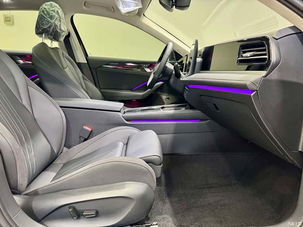 Volkswagen Magotan, 2026 17