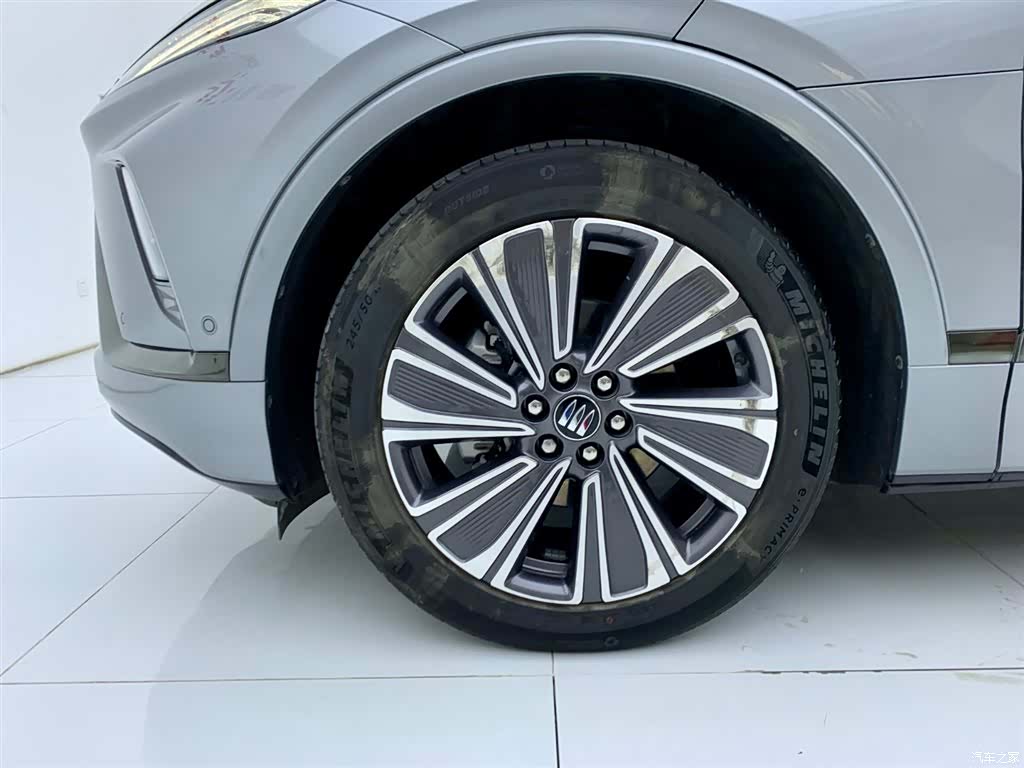 Buick E5, 2024 7