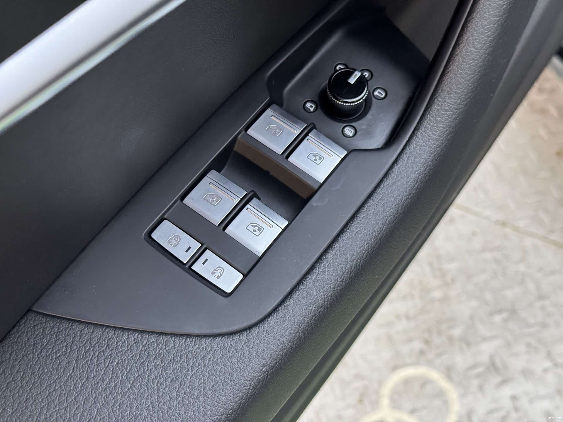 Audi A6L, 2024 13