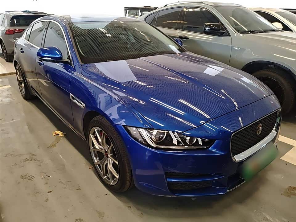 Jaguar XEL Jaguar XEL