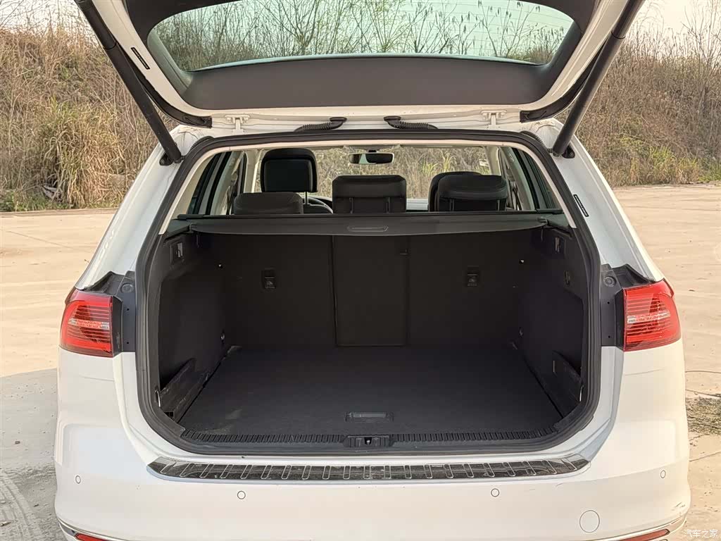 Volkswagen Variant, 2018 7