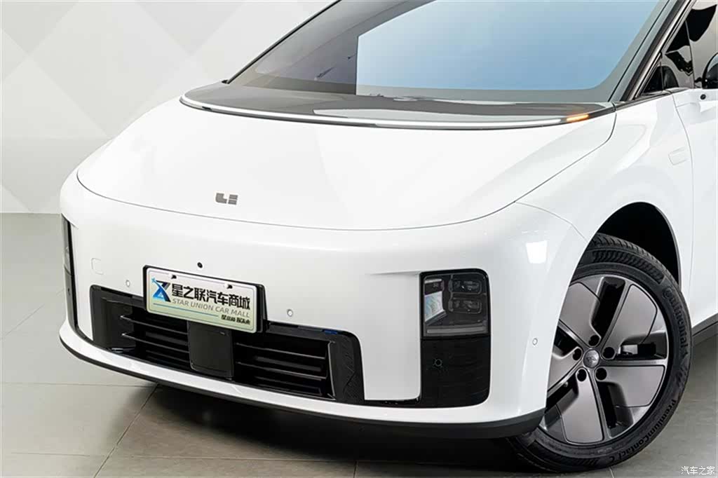 Li Auto i8, 2026 2