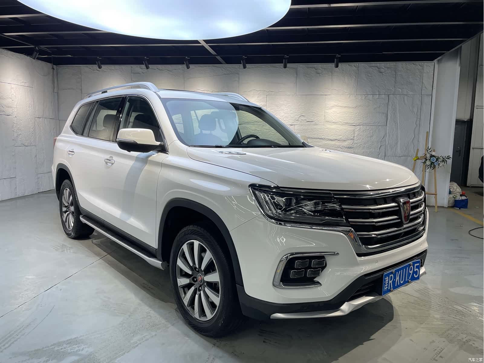 Roewe RX8, 2018 2