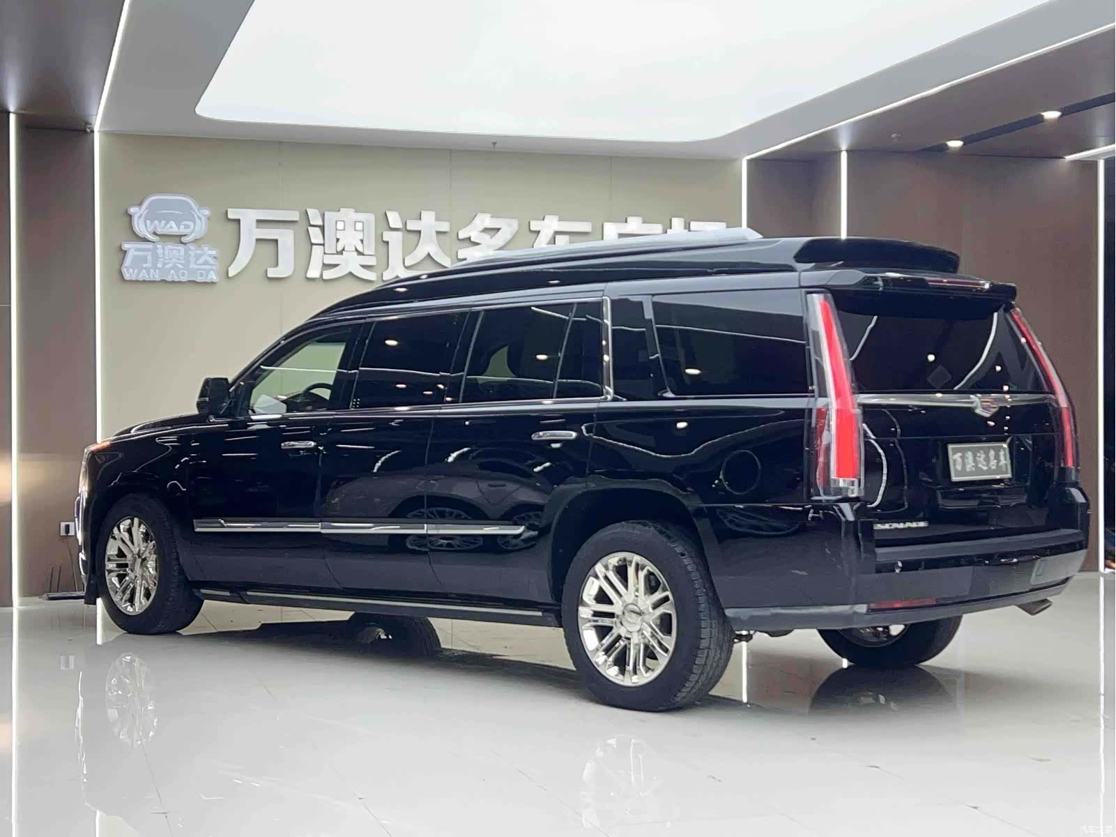 Cadillac Escalade, 2017 11