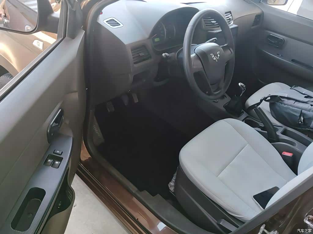 Wuling Hongguang, 2019 16