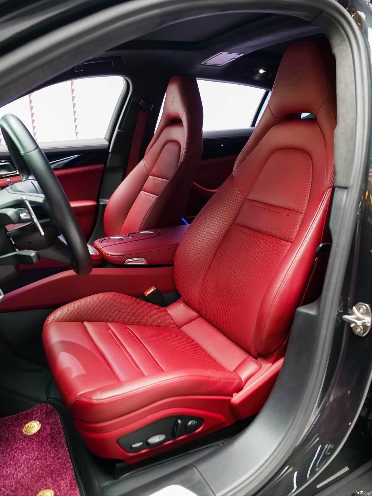 Porsche Panamera, 2023 17