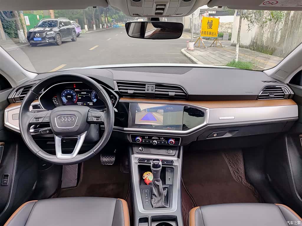 Audi Q3, 2021 10