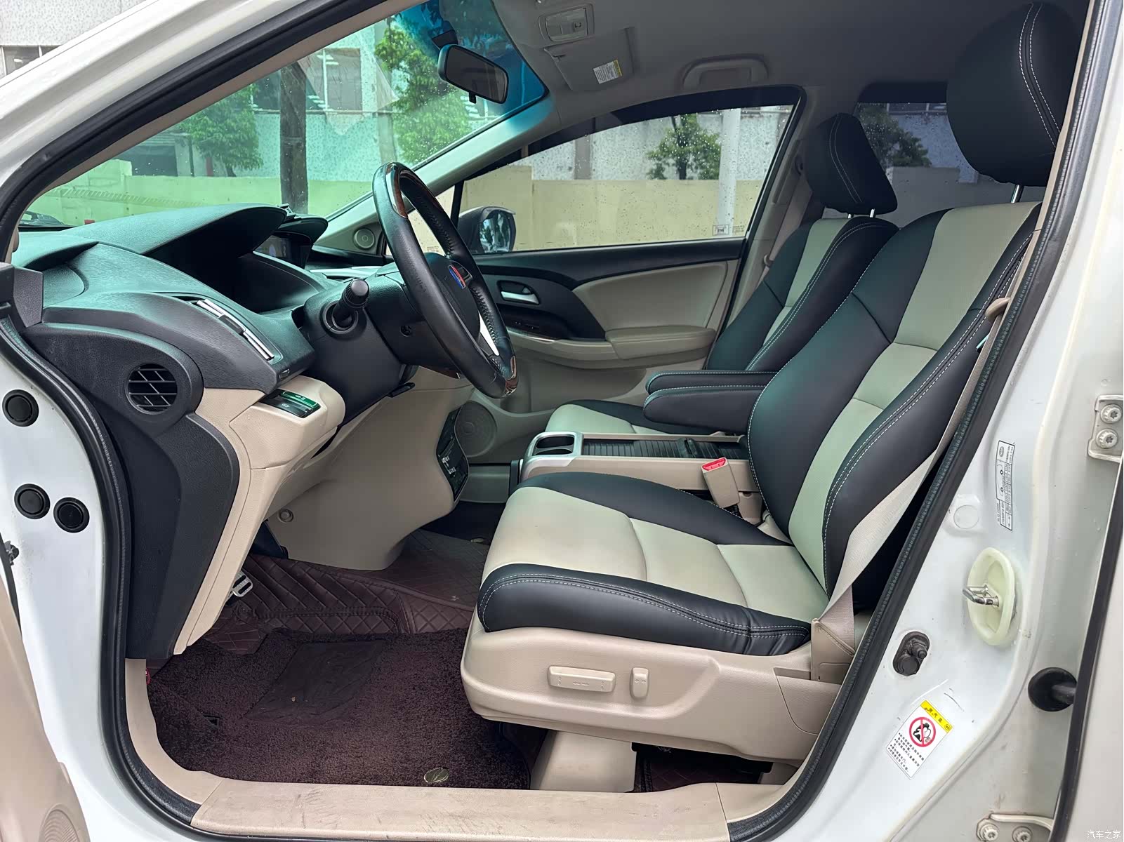 Honda Odyssey, 2015 8