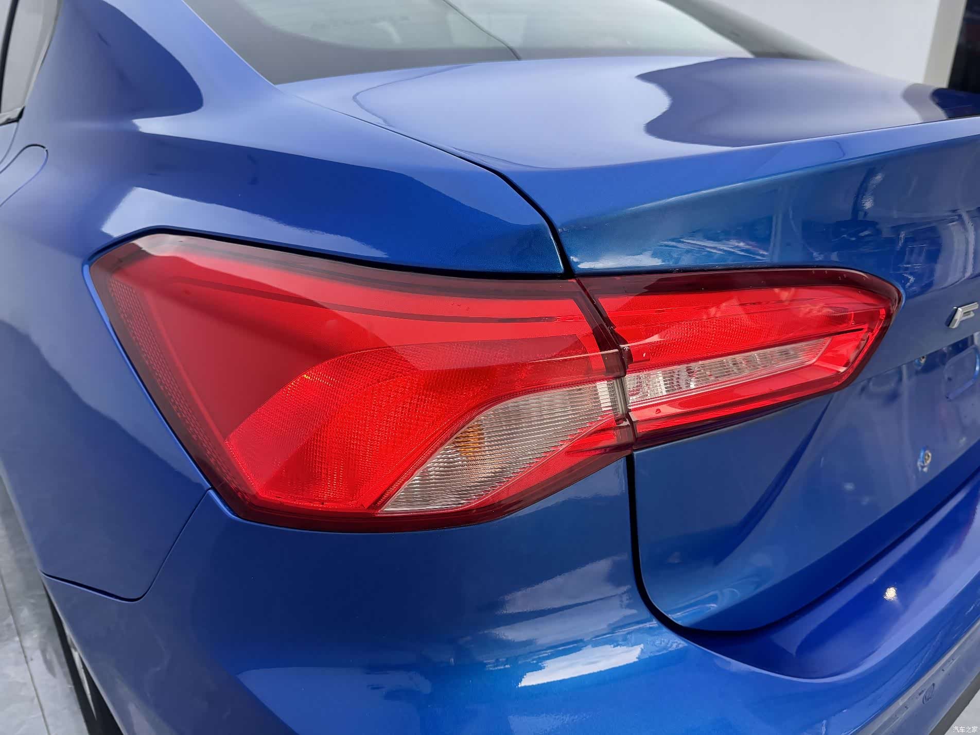 Ford Focus, 2018 7