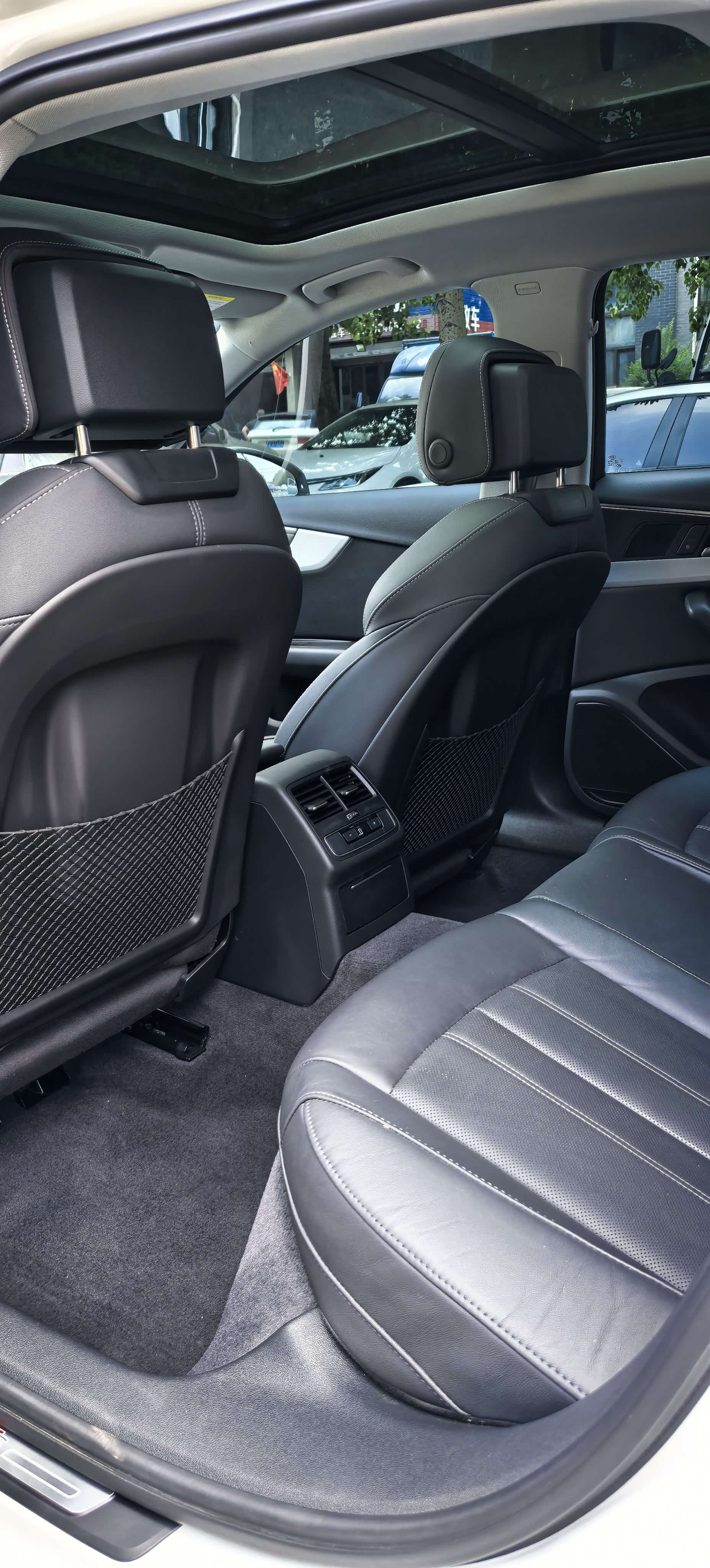 Audi A4L, 2021 9