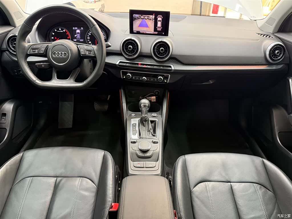 Audi Q2L, 2023 19