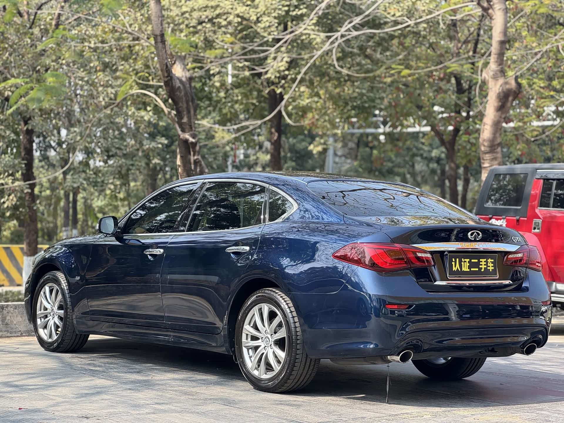 Infiniti Q70, 2018 7