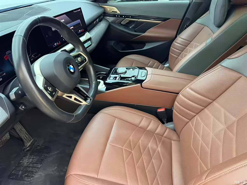 BMW 5 Series, 2024 8