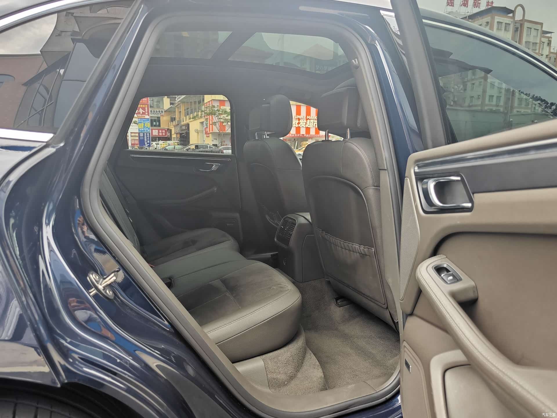 Porsche Macan, 2018 10