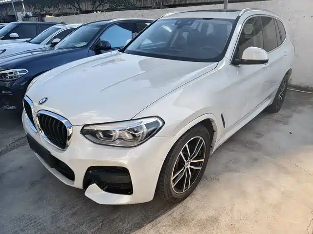 BMW X3 2021 — купить из Китая под заказ