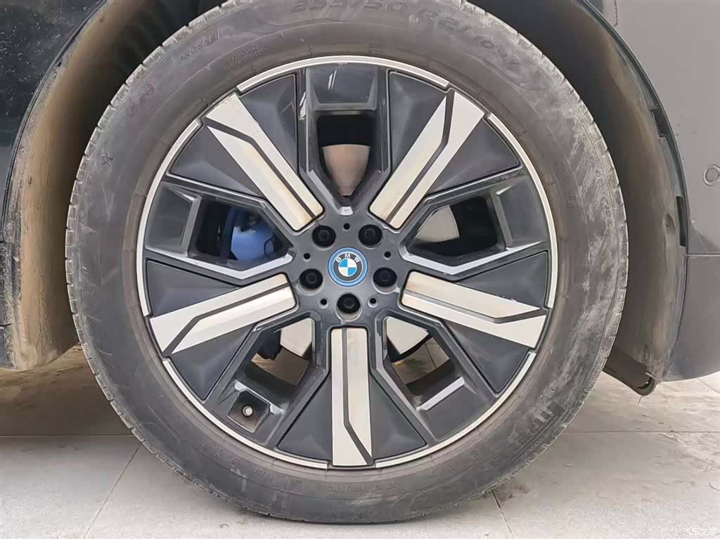 BMW iX, 2023 18
