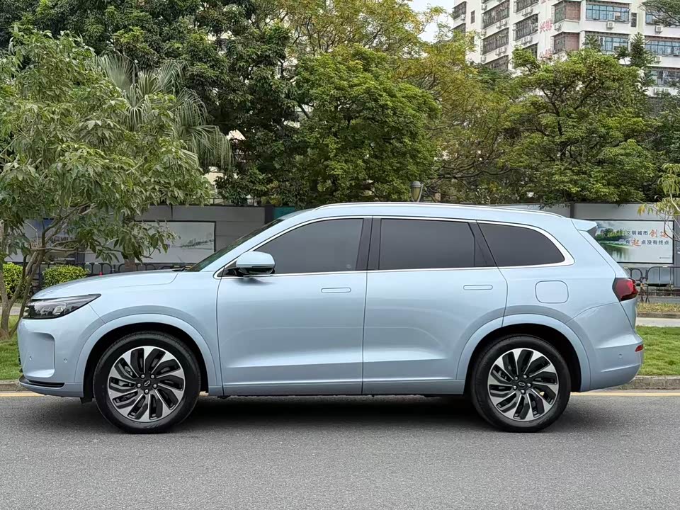 AITO Ask the world M7