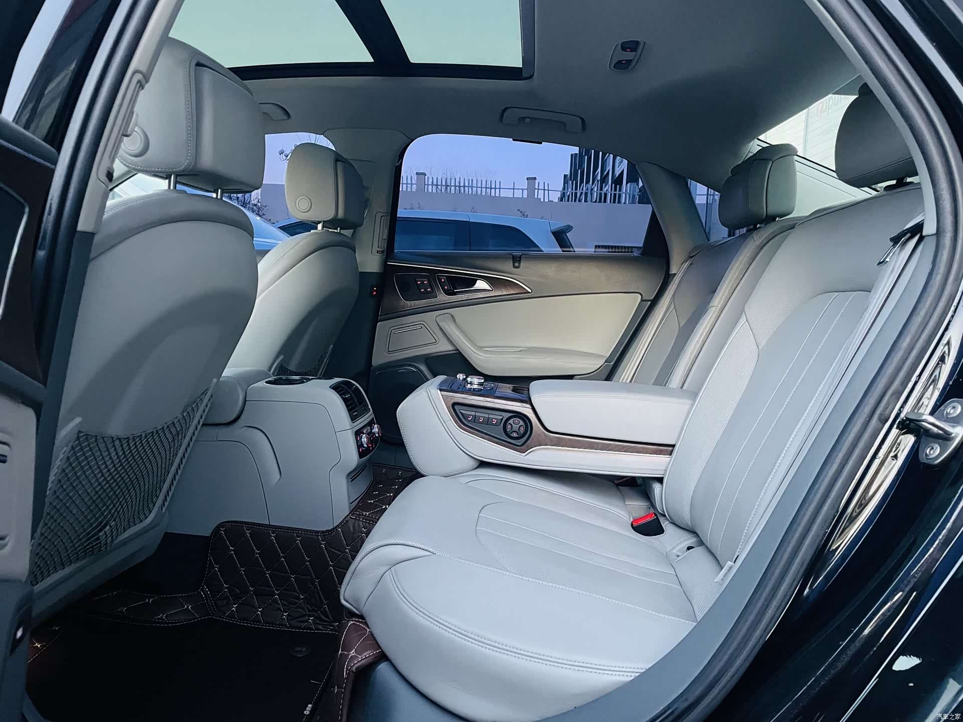 Audi A6L, 2014 7