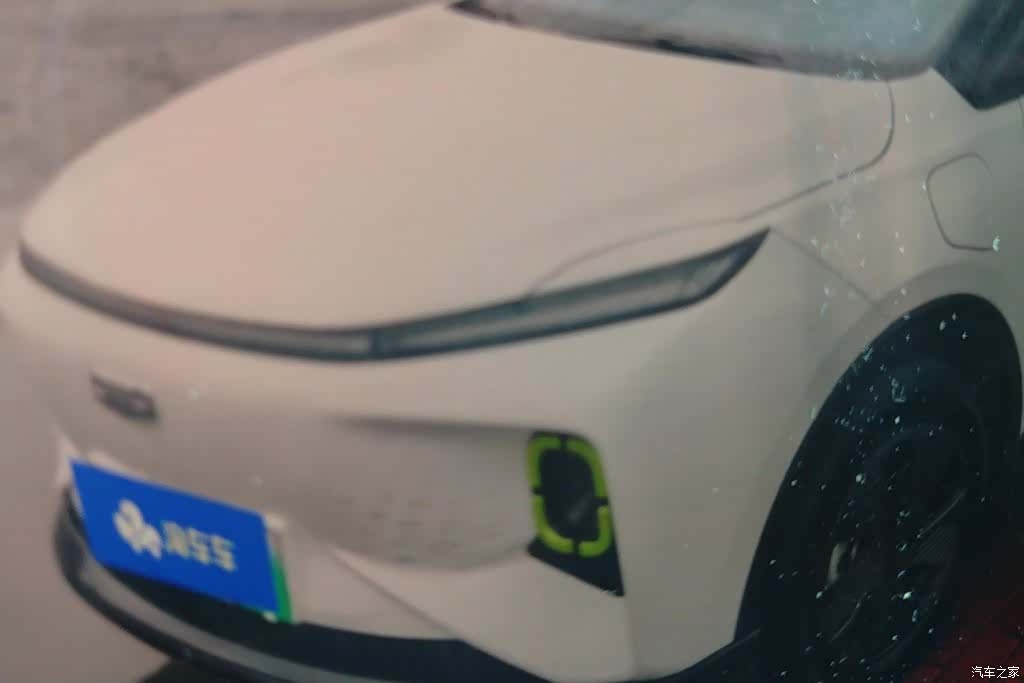 Geely E, 2024 все фото