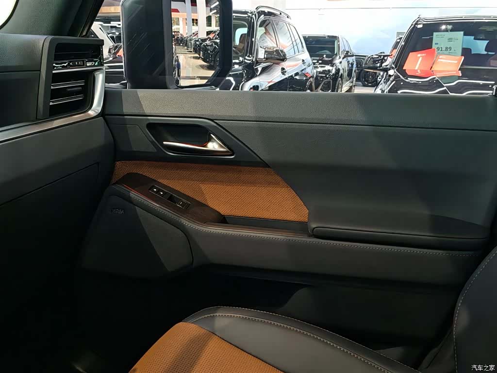 Lexus GX, 2025 22
