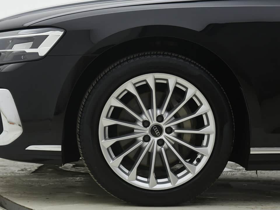 Audi A8 Audi A8