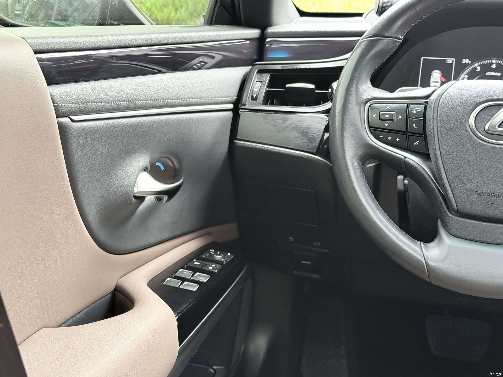 Lexus ES, 2023 15