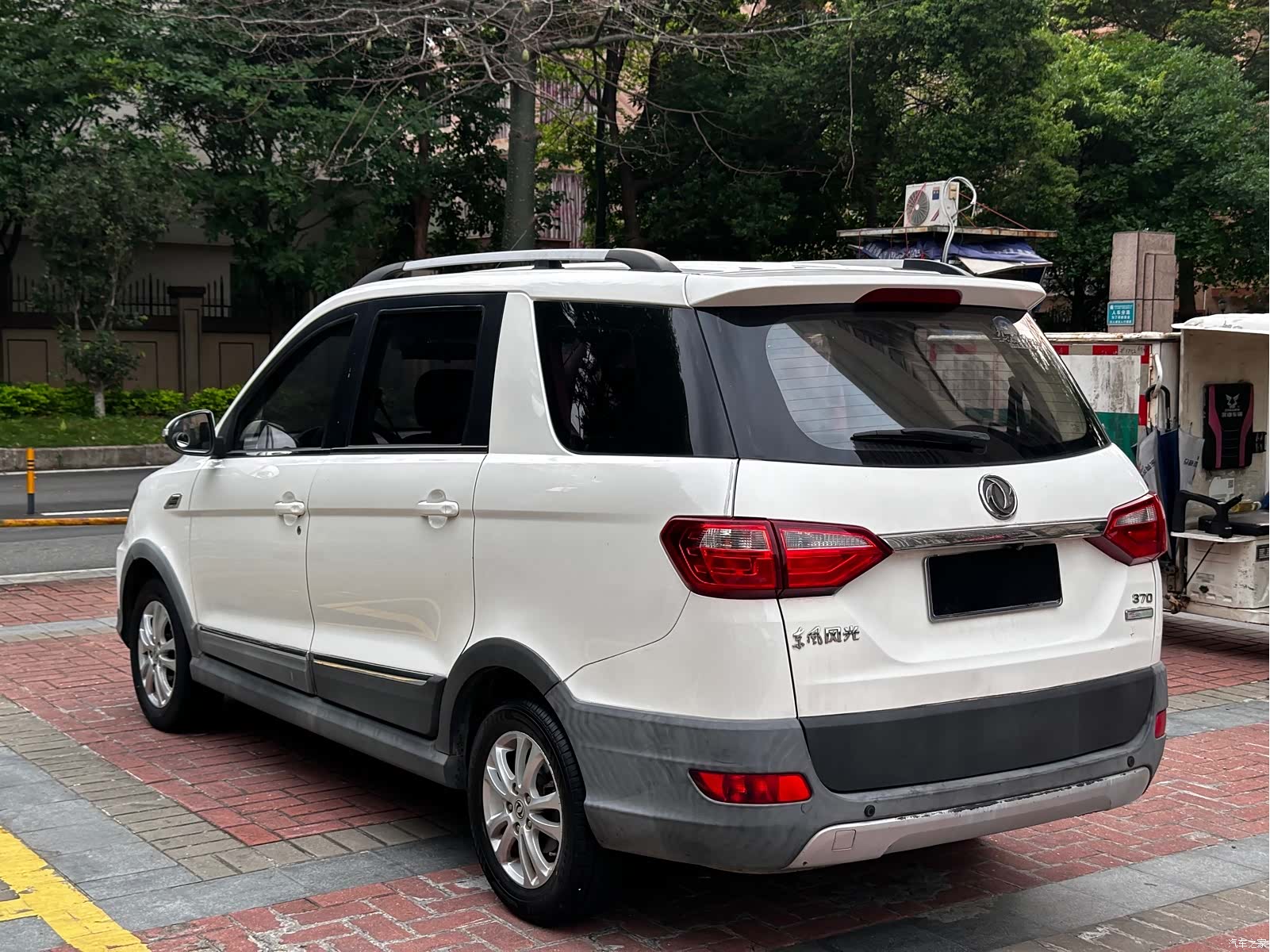 DongFeng 370, 2016 9